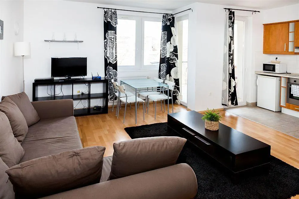 Locust Tree Apartments Budapest
